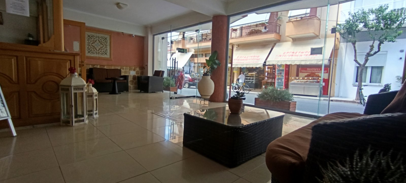 Κοινόχρηστος χώρος — Oasis Edipsos