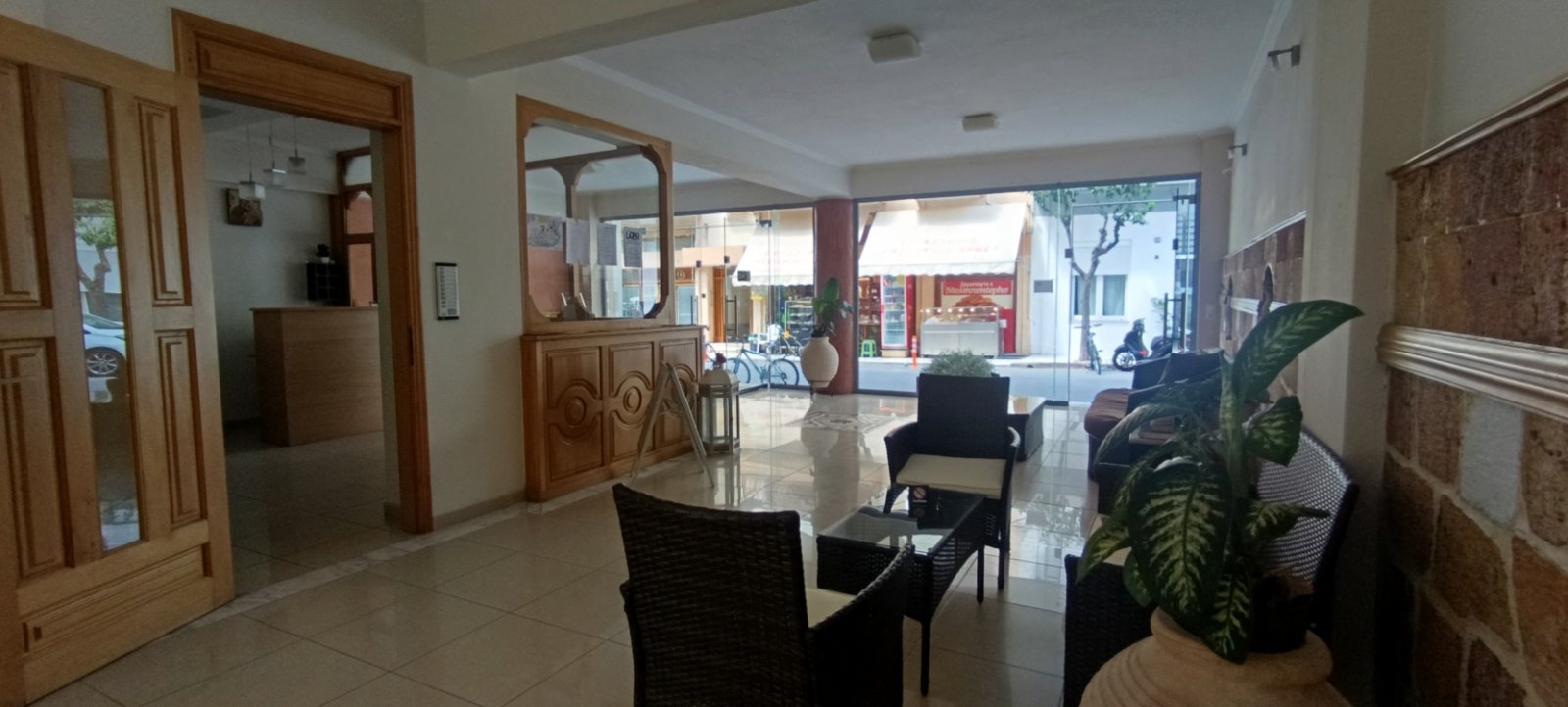 Είσοδος — Oasis Edipsos